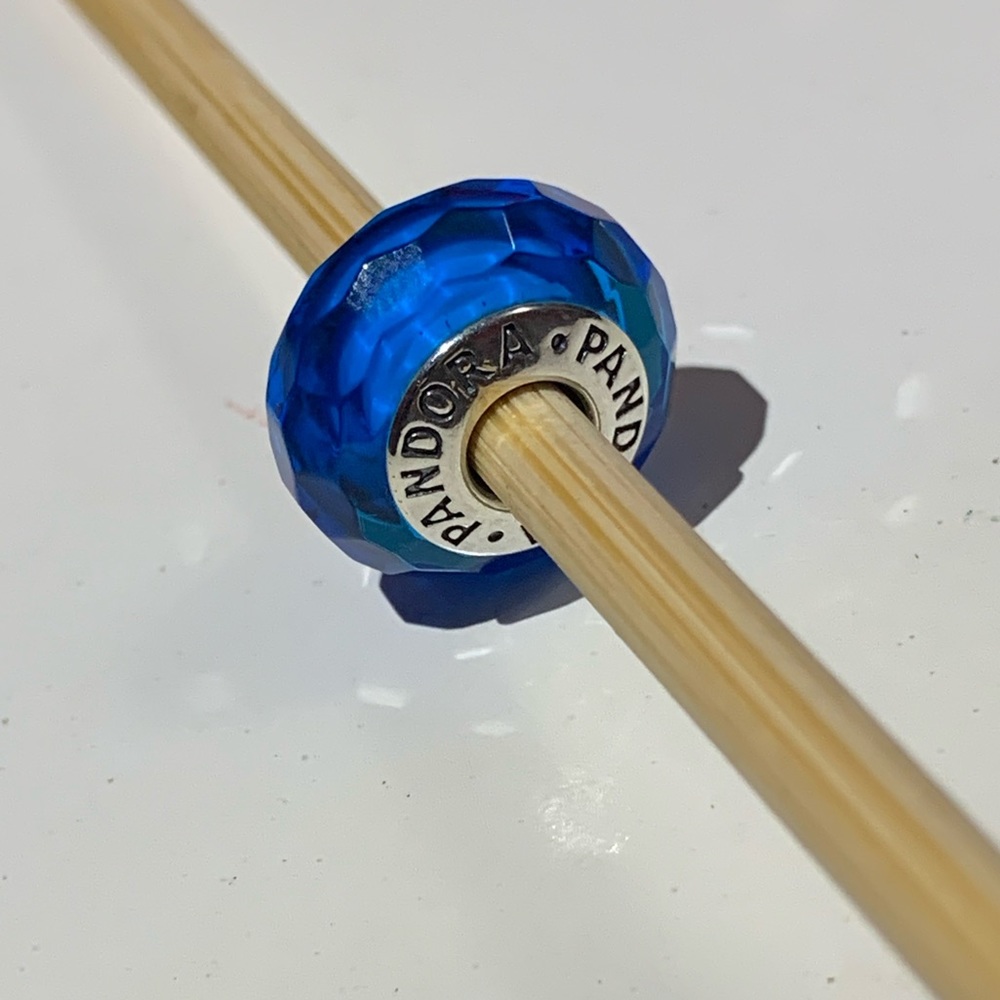 Pandora Teal shimmer glass murano